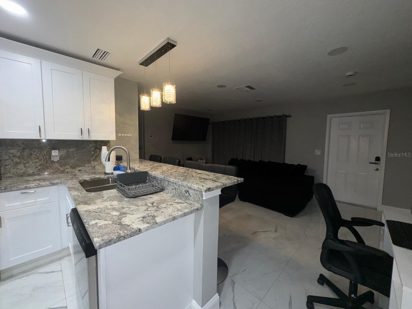 SPRING HILL - Residential Lease