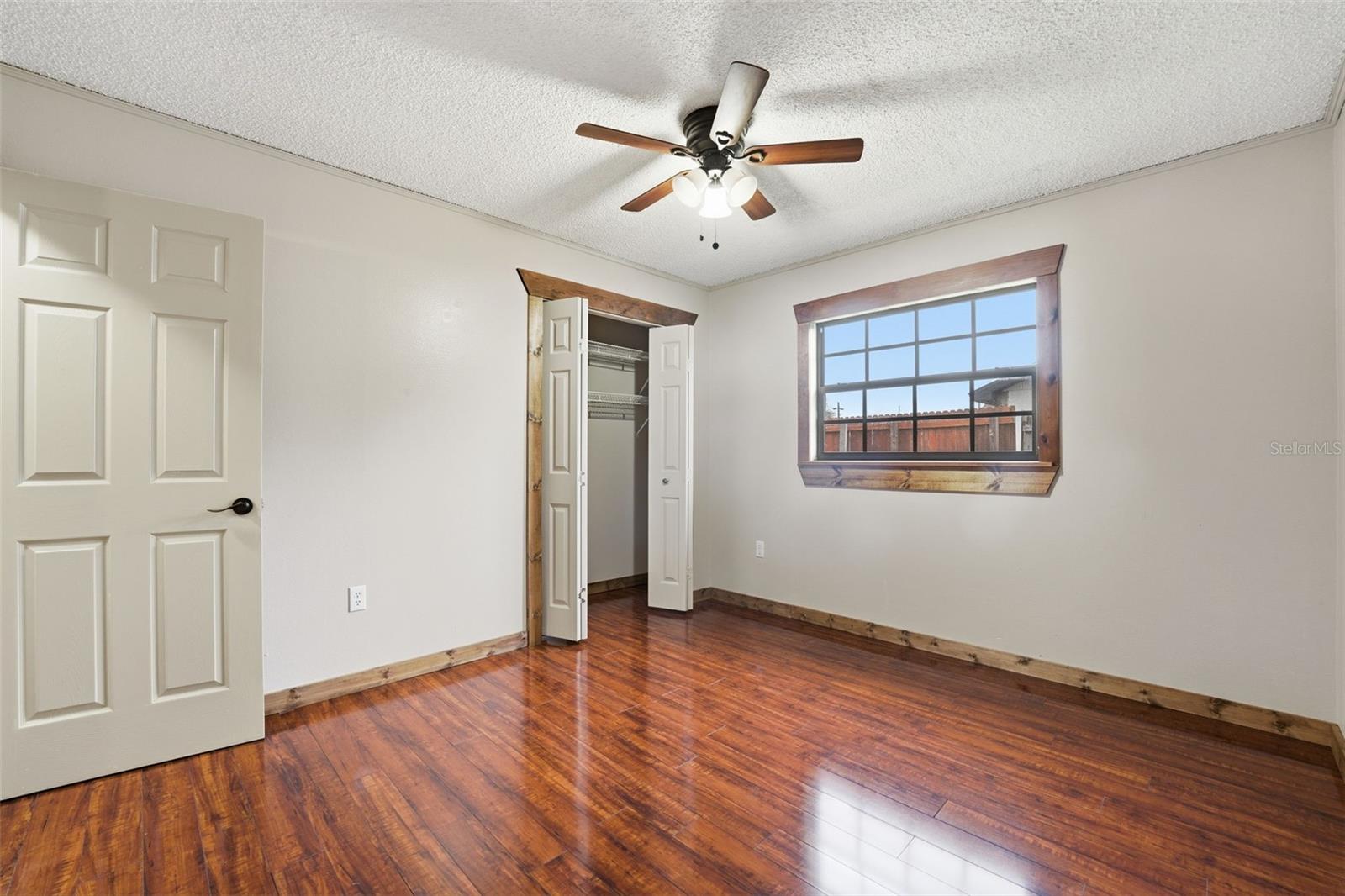 SOUTH VENICE - Residential