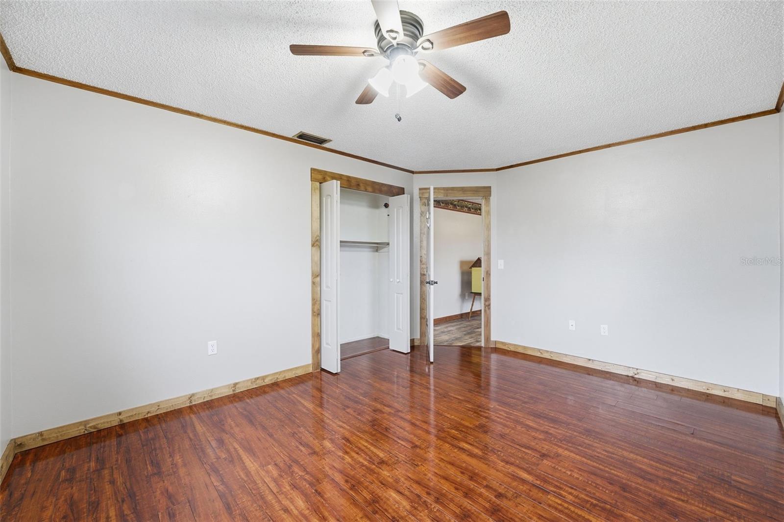 SOUTH VENICE - Residential