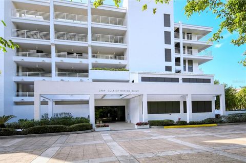 A home in LONGBOAT KEY