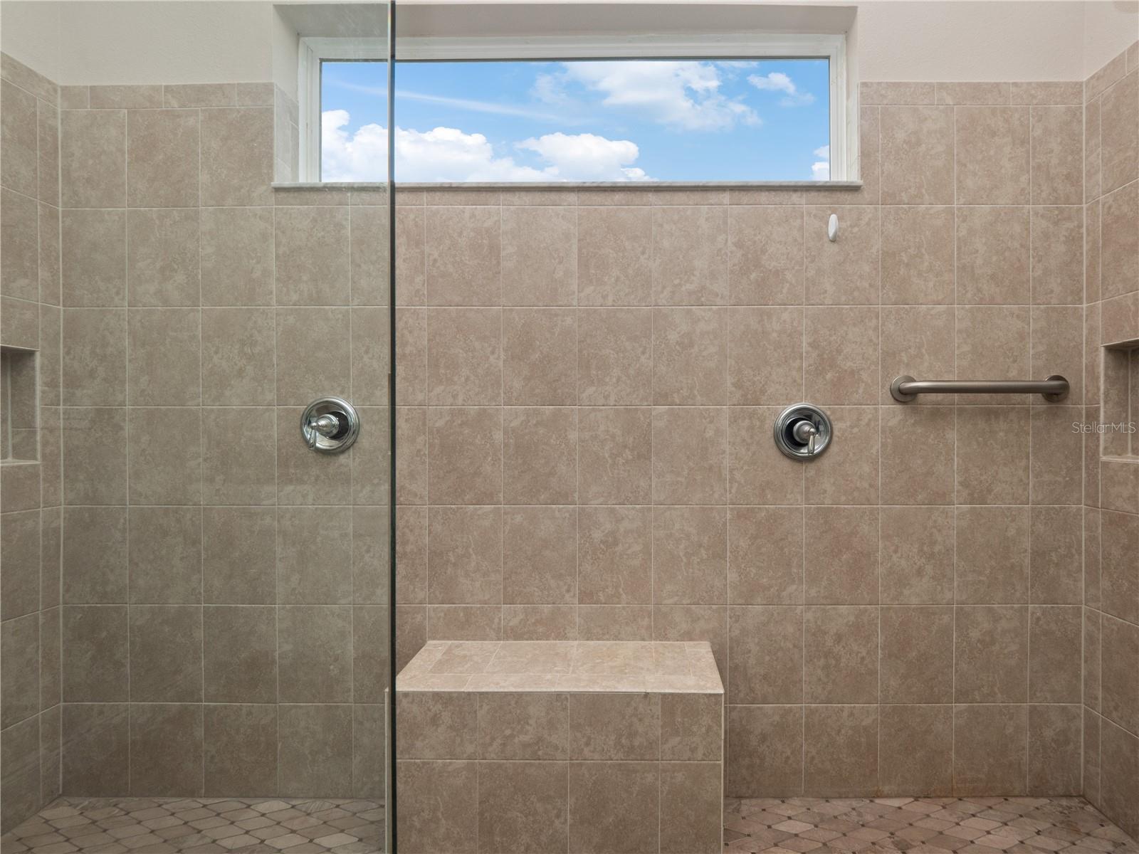 TWIN LAKES PH 1 - Residential