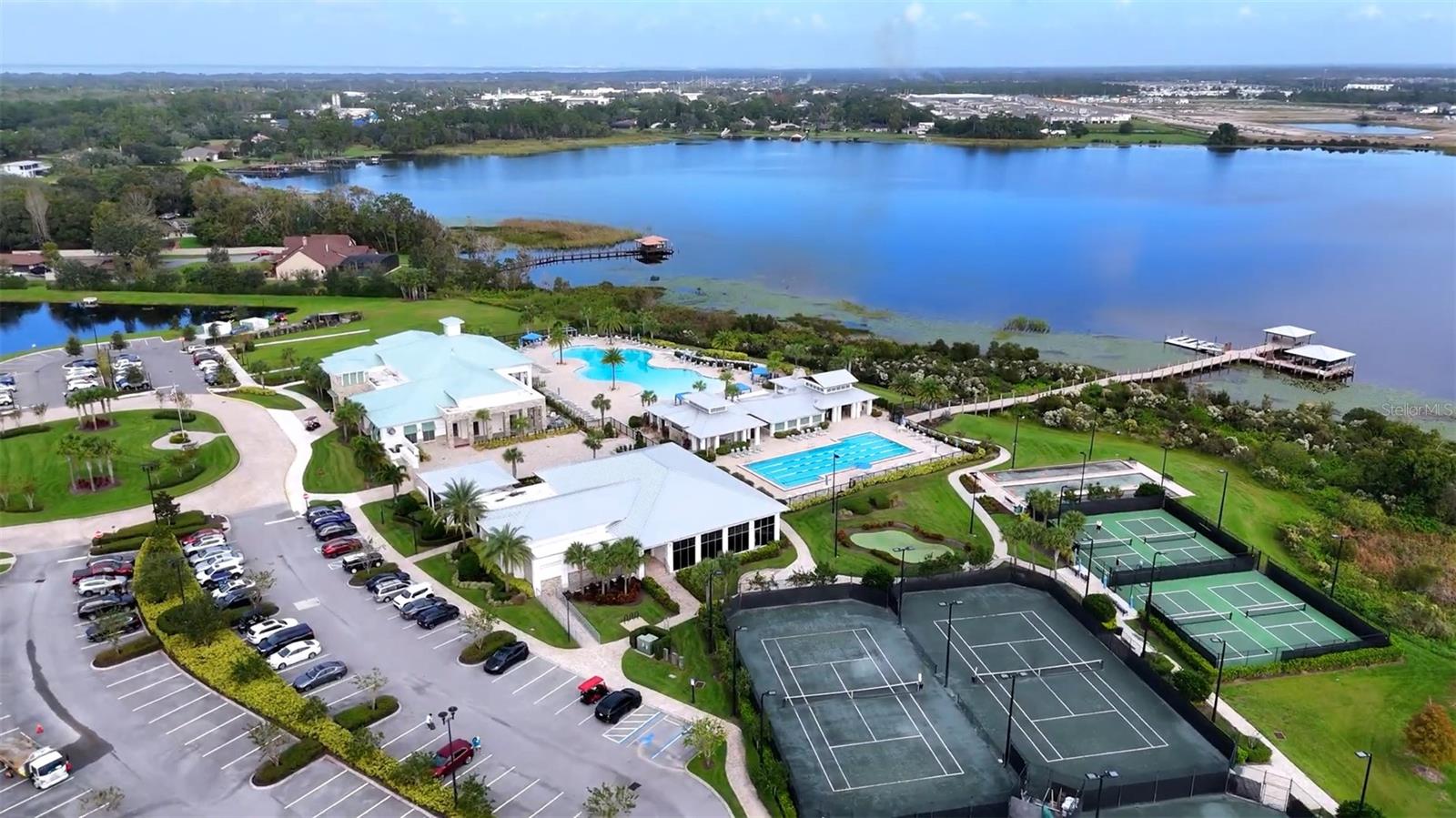 TWIN LAKES PH 1 - Residential