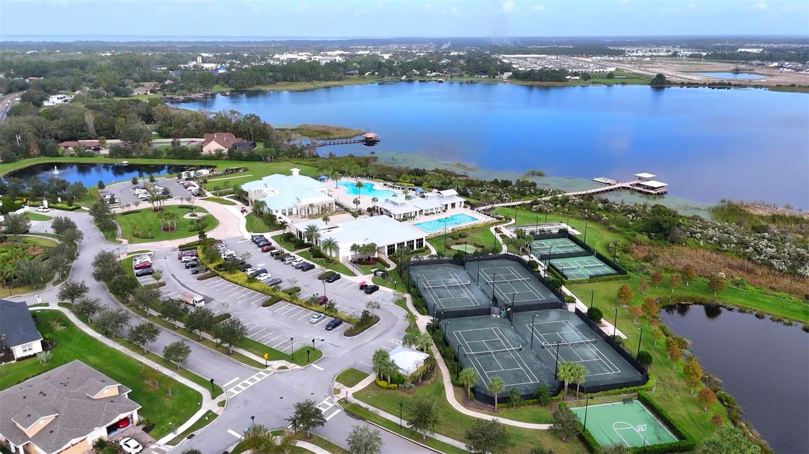 TWIN LAKES PH 1 - Residential