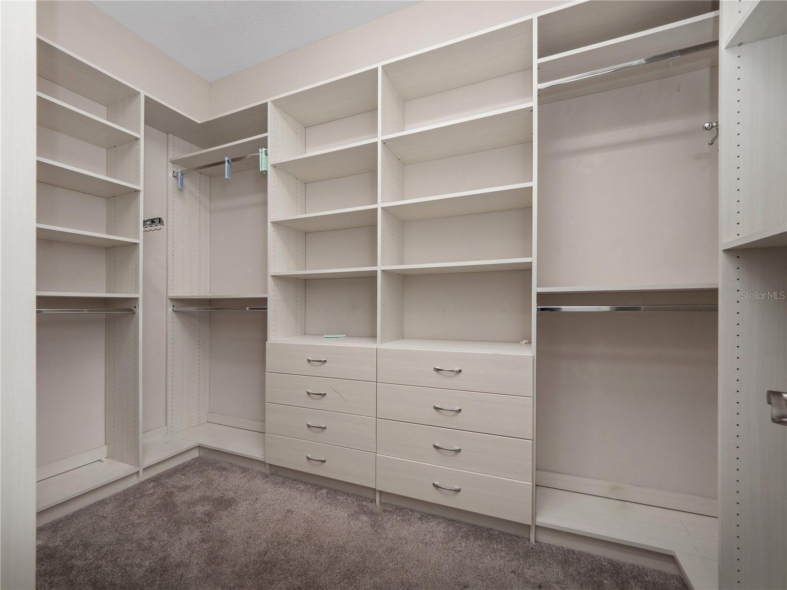 TWIN LAKES PH 1 - Residential