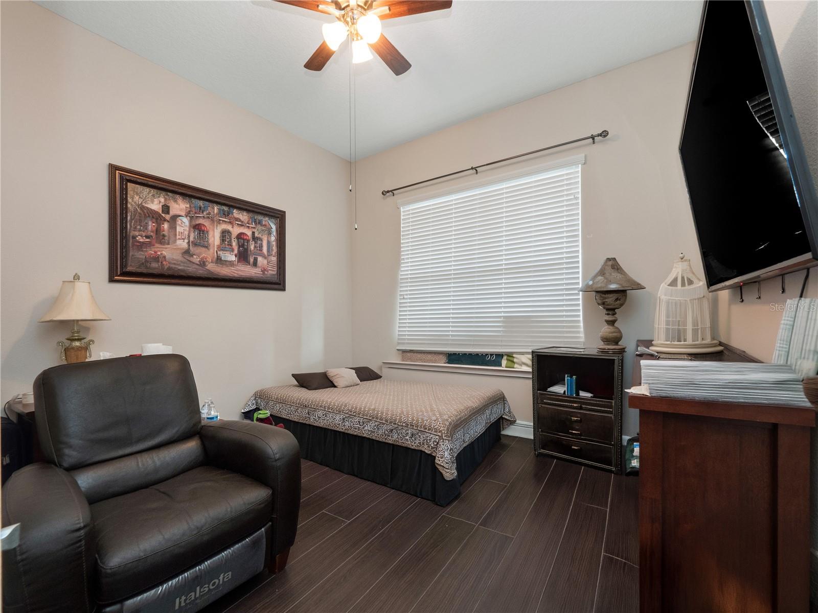 TWIN LAKES PH 1 - Residential