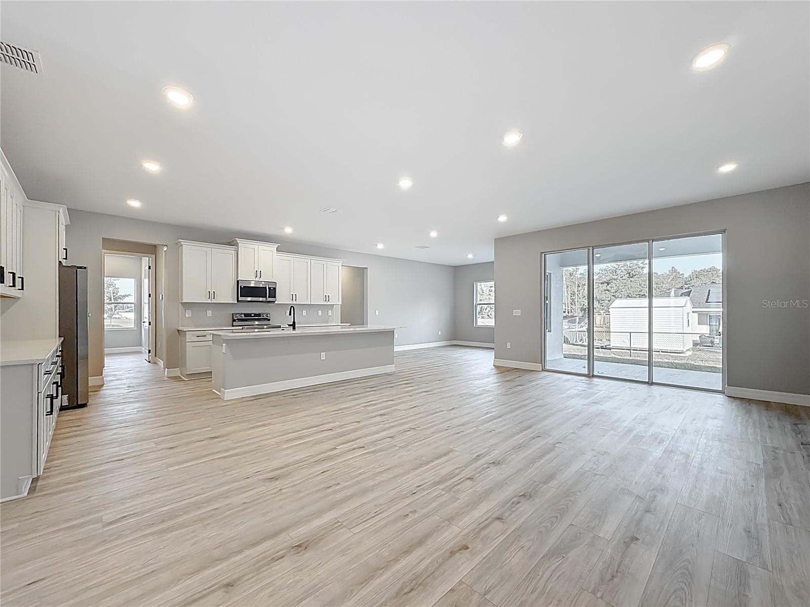 MARION OAKS UN TEN - Residential