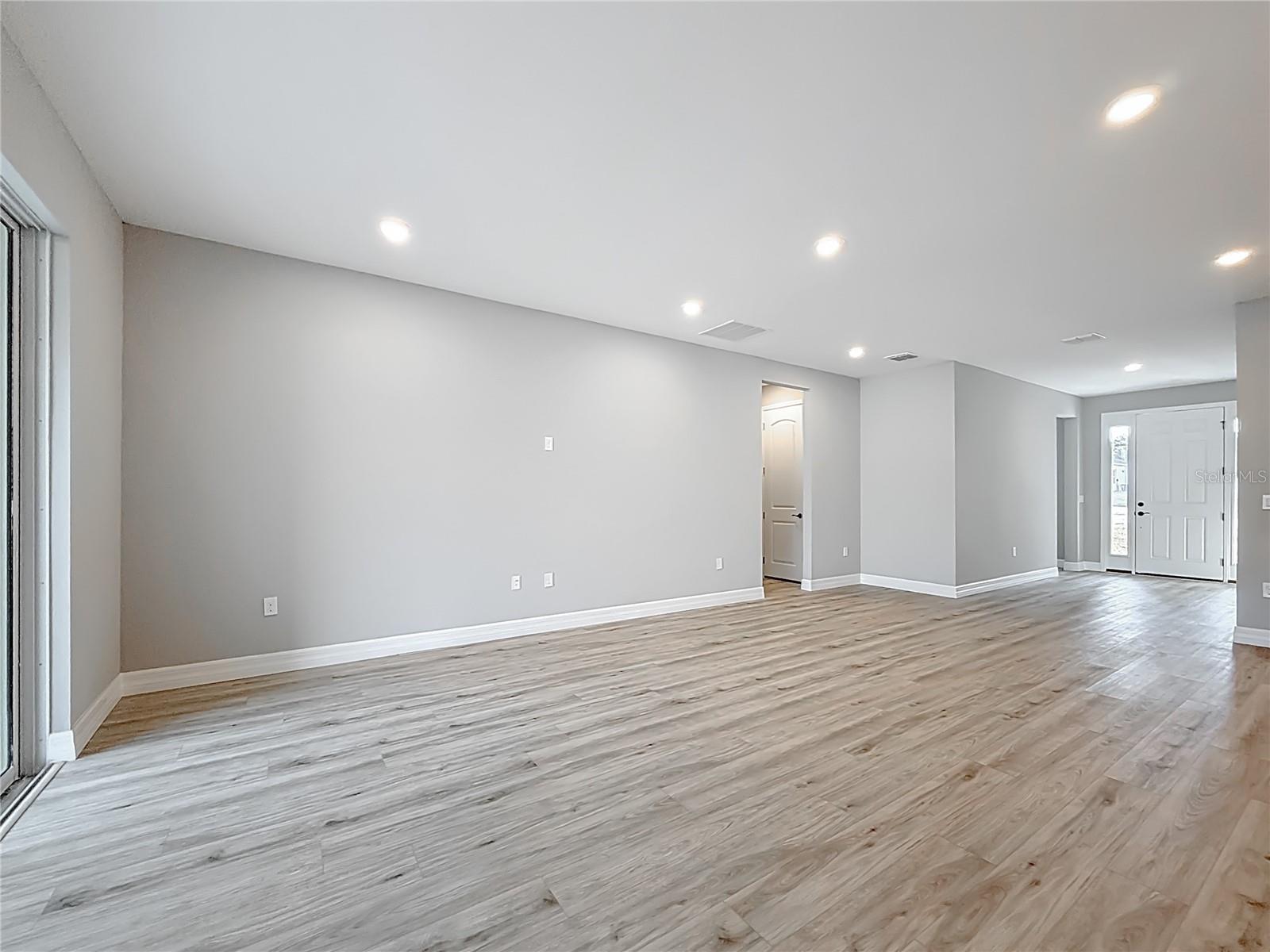 MARION OAKS UN TEN - Residential