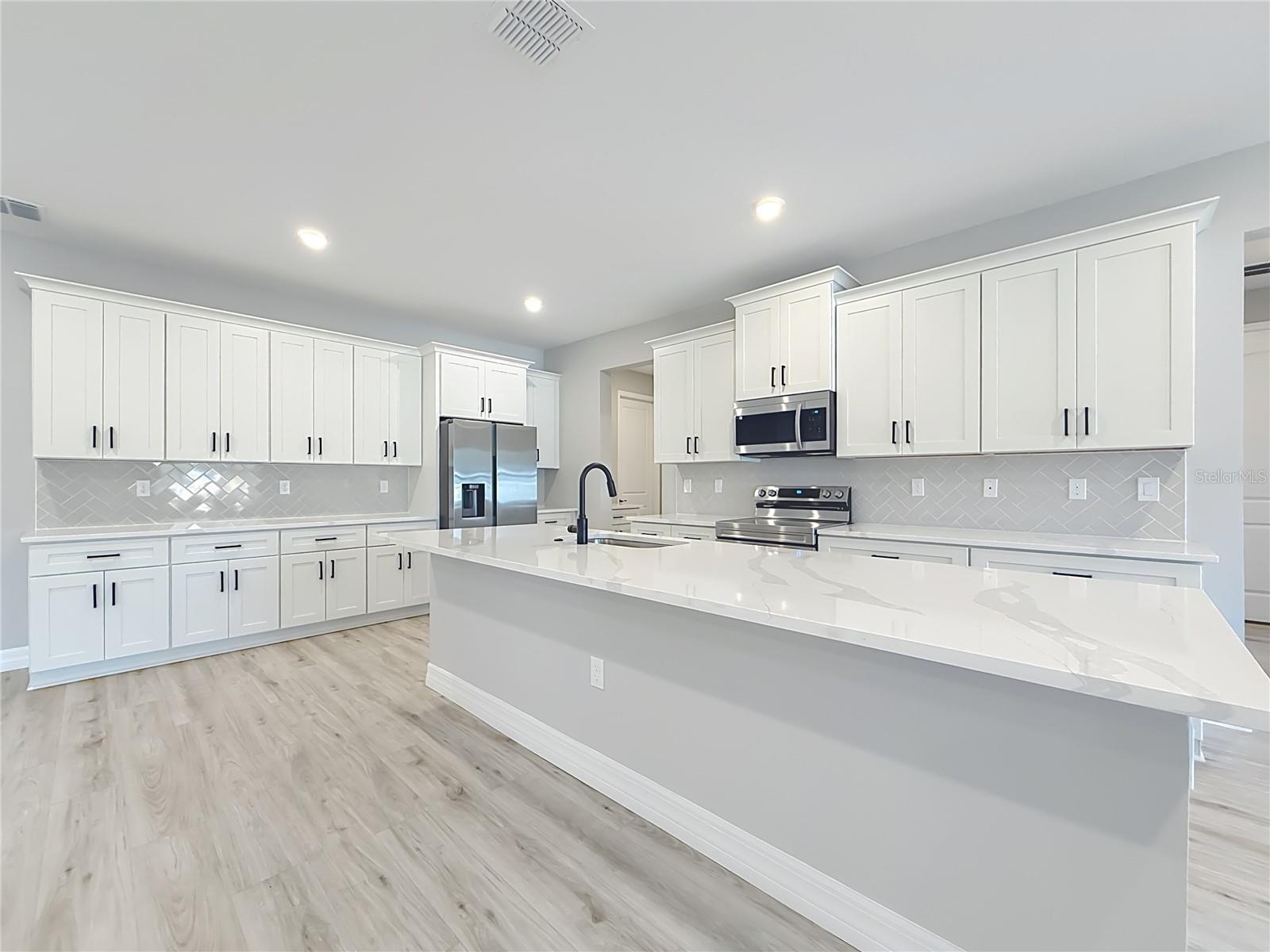 MARION OAKS UN TEN - Residential