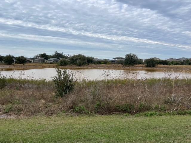 LAKESIDE PH 4 - Residential Lease