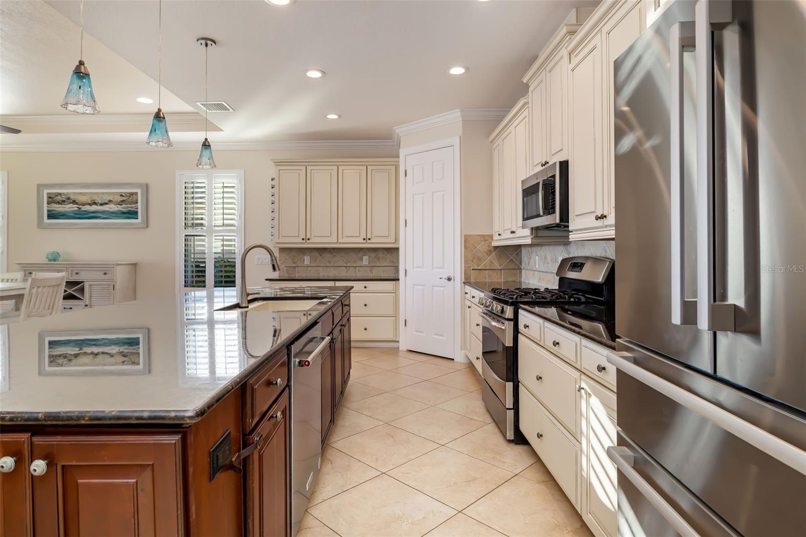 ESPLANADE PH I SUBPHASE H & I - Residential