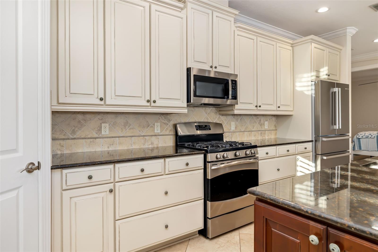 ESPLANADE PH I SUBPHASE H & I - Residential