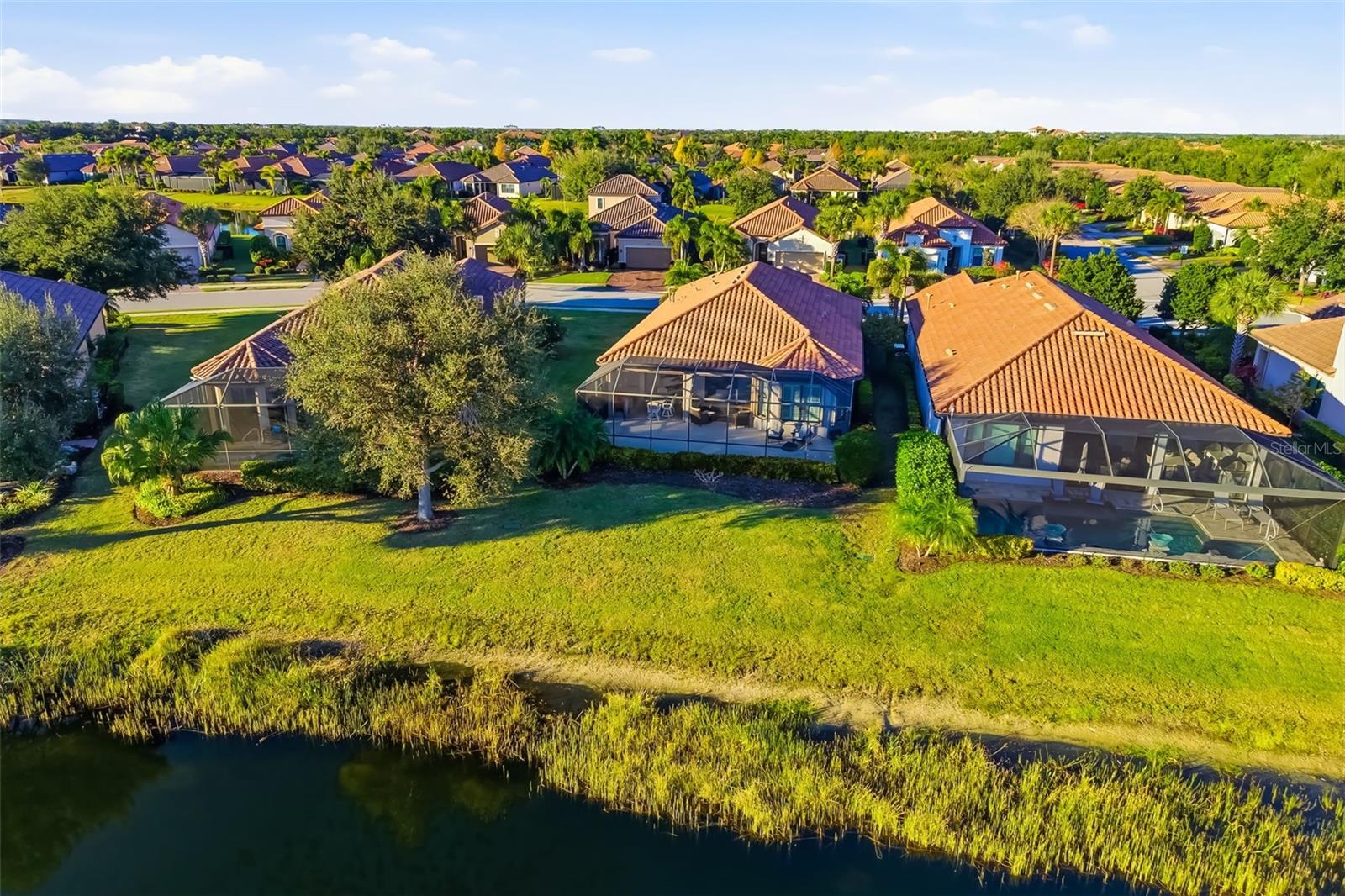 ESPLANADE PH I SUBPHASE H & I - Residential