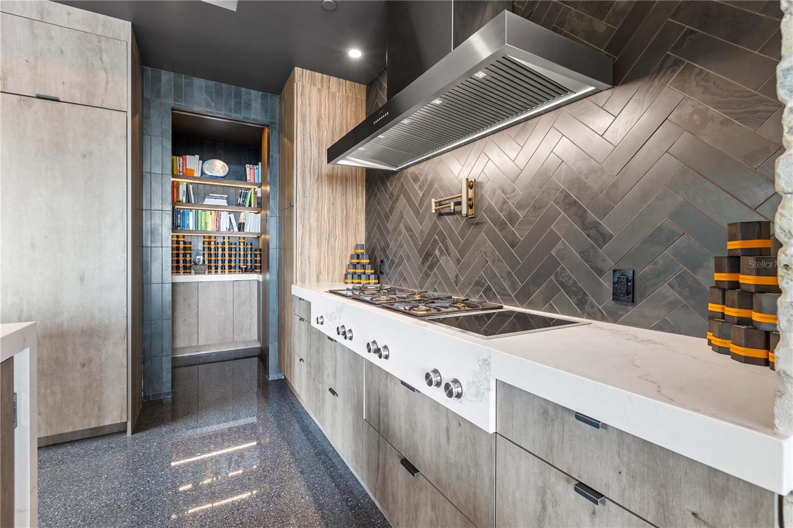 SANCTUARY/ALEXANDRA PLACE - Residential