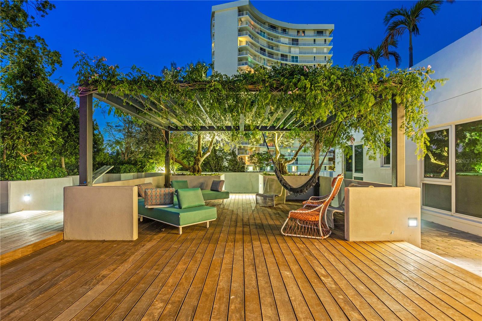 SANCTUARY/ALEXANDRA PLACE - Residential