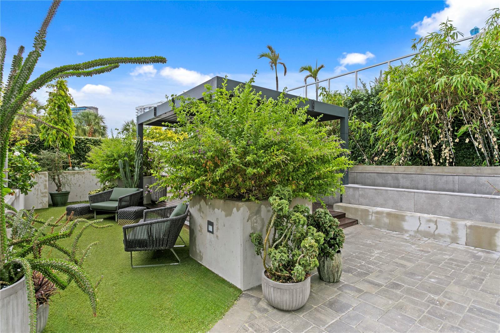 SANCTUARY/ALEXANDRA PLACE - Residential