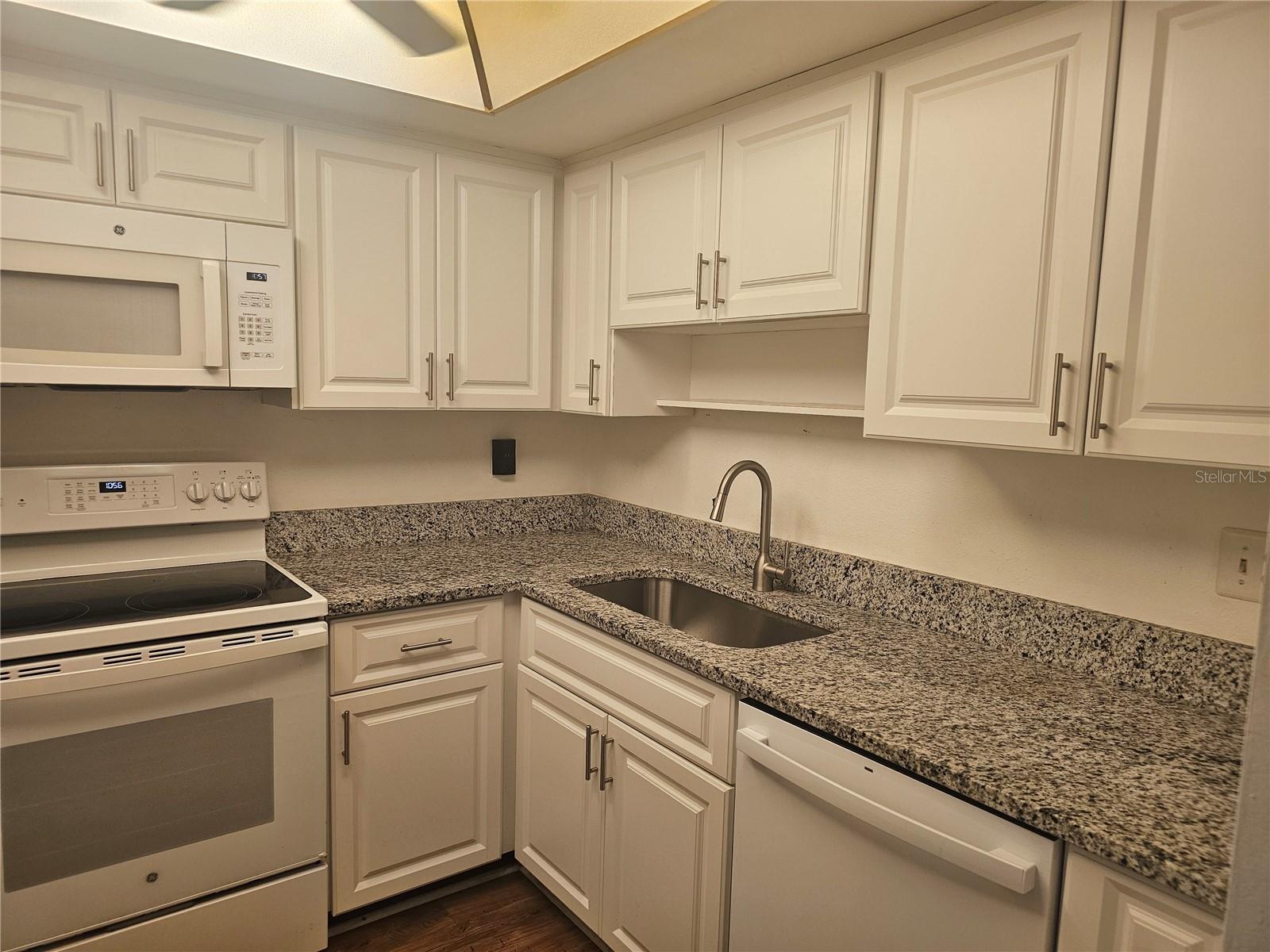 HIGHLAND LAKES CONDO - Residential