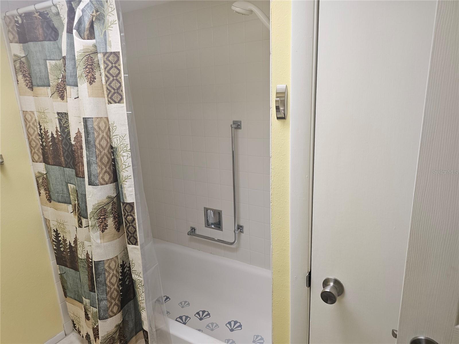 HIGHLAND LAKES CONDO - Residential