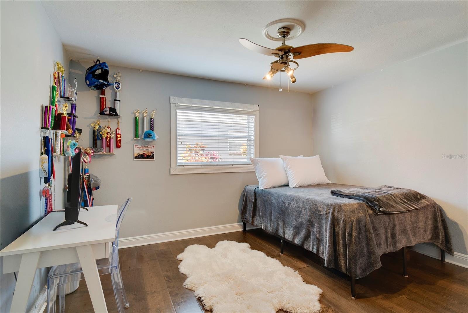 WATERFRONT ESTS 4TH ADD - Residential