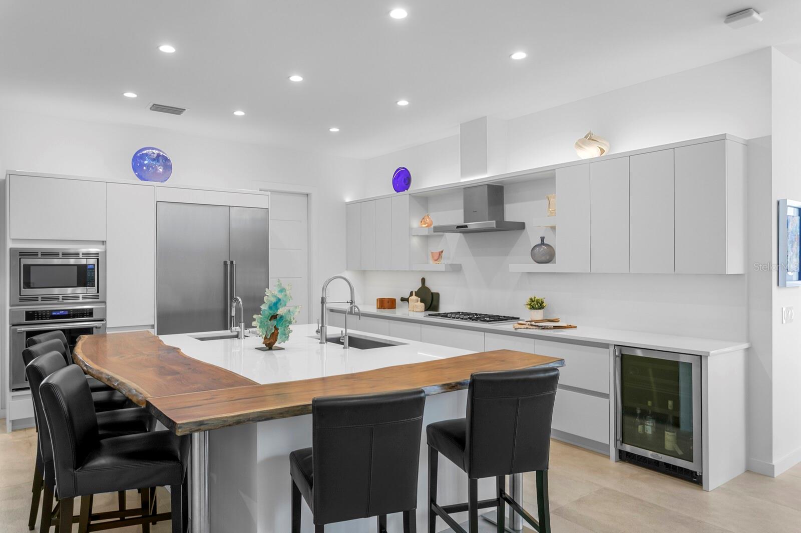 SNELL & HAMLETT'S - Residential