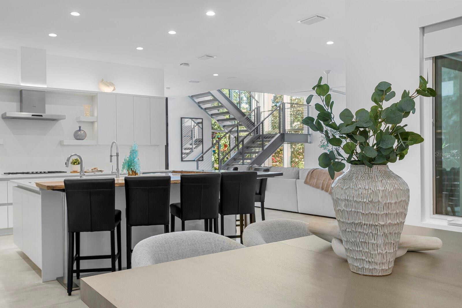 SNELL & HAMLETT'S - Residential