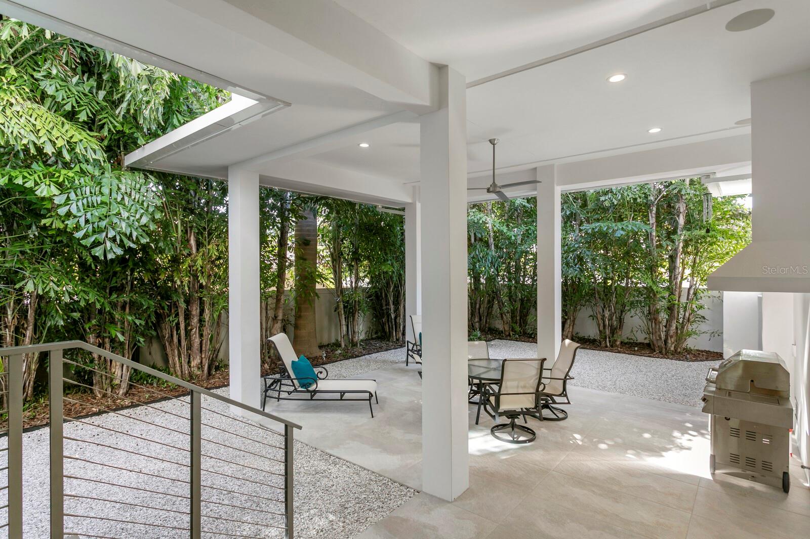 SNELL & HAMLETT'S - Residential