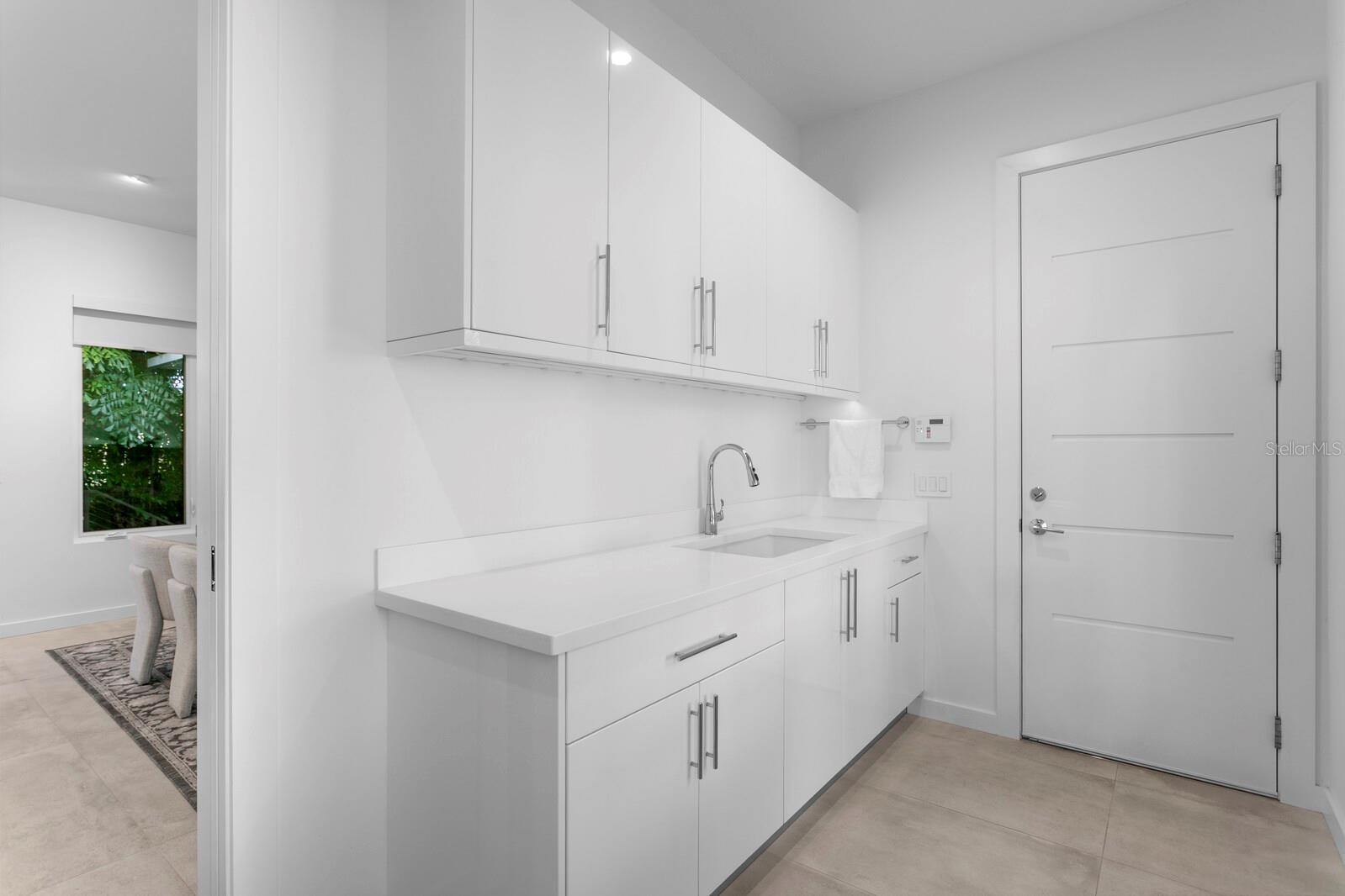 SNELL & HAMLETT'S - Residential