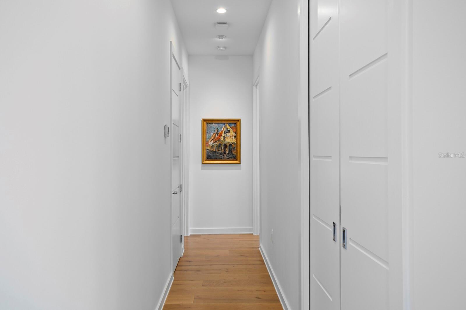 SNELL & HAMLETT'S - Residential