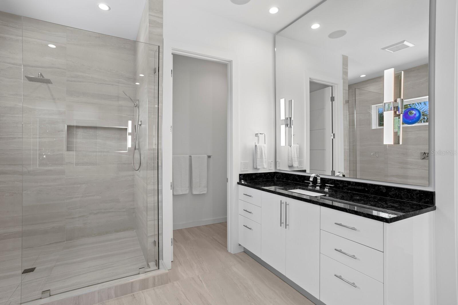 SNELL & HAMLETT'S - Residential