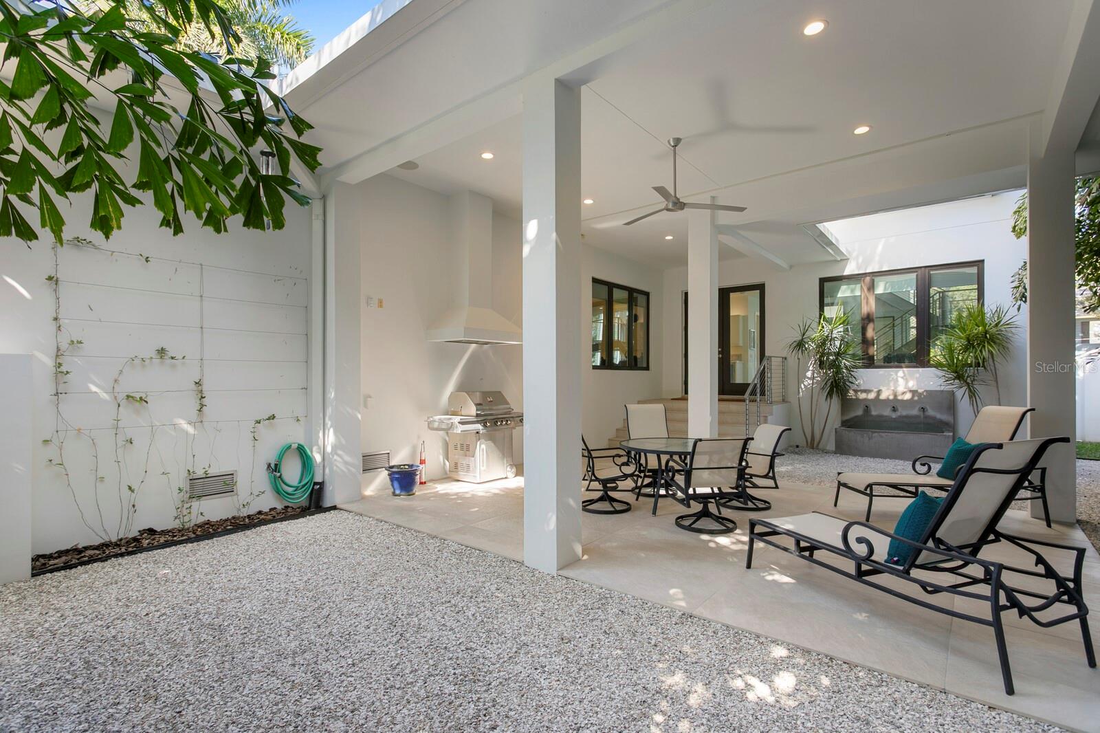 SNELL & HAMLETT'S - Residential