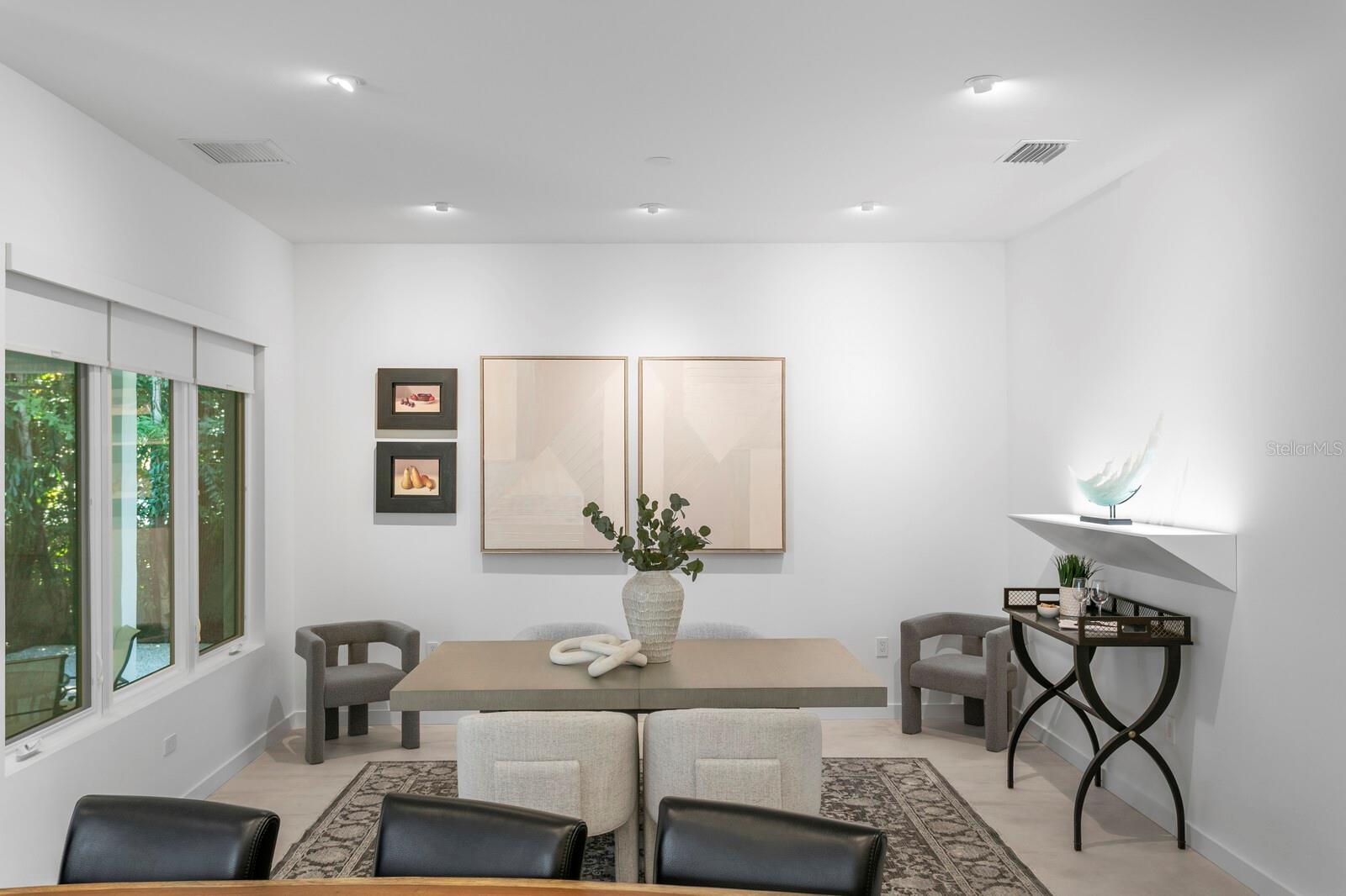 SNELL & HAMLETT'S - Residential