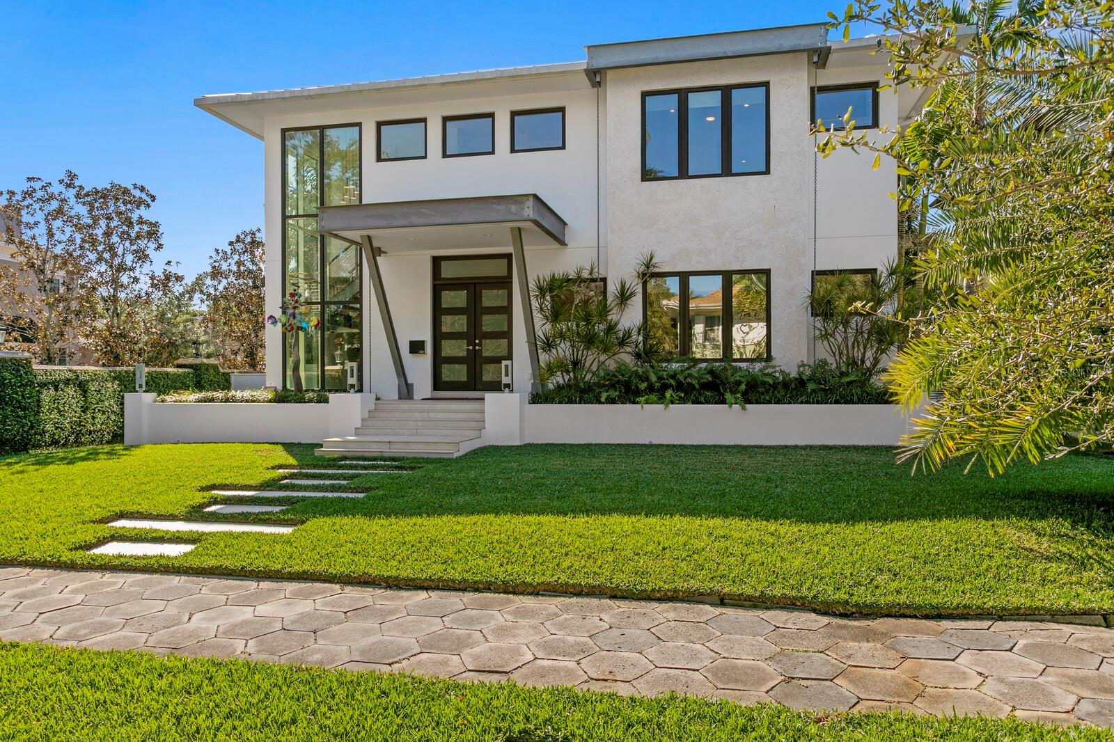 SNELL & HAMLETT'S - Residential