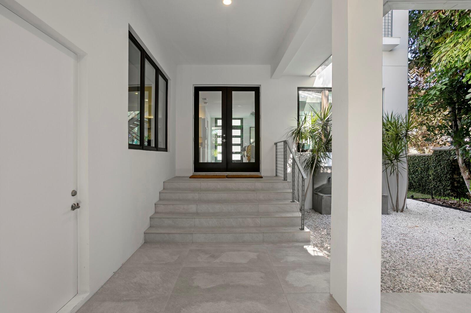 SNELL & HAMLETT'S - Residential