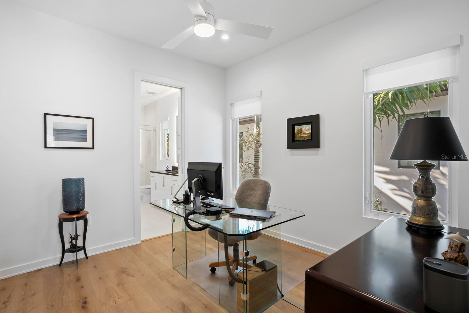 SNELL & HAMLETT'S - Residential