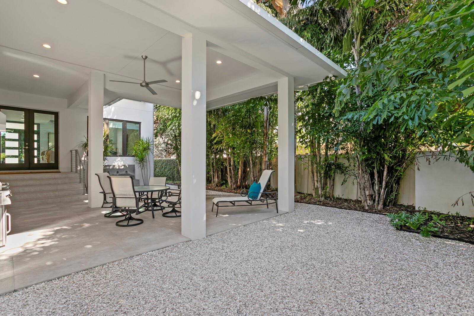 SNELL & HAMLETT'S - Residential