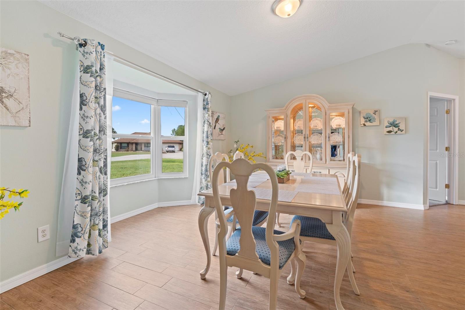 2716 ANCHO COURT