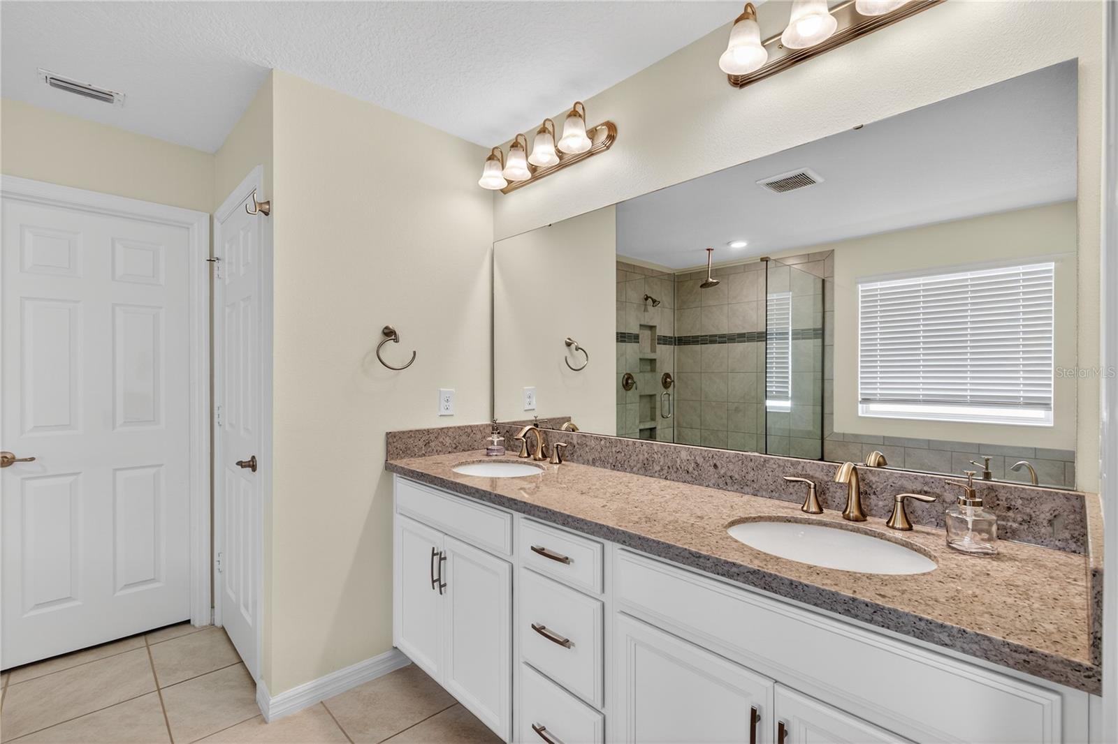 CLIFTON PARK PH II A REP - Residential