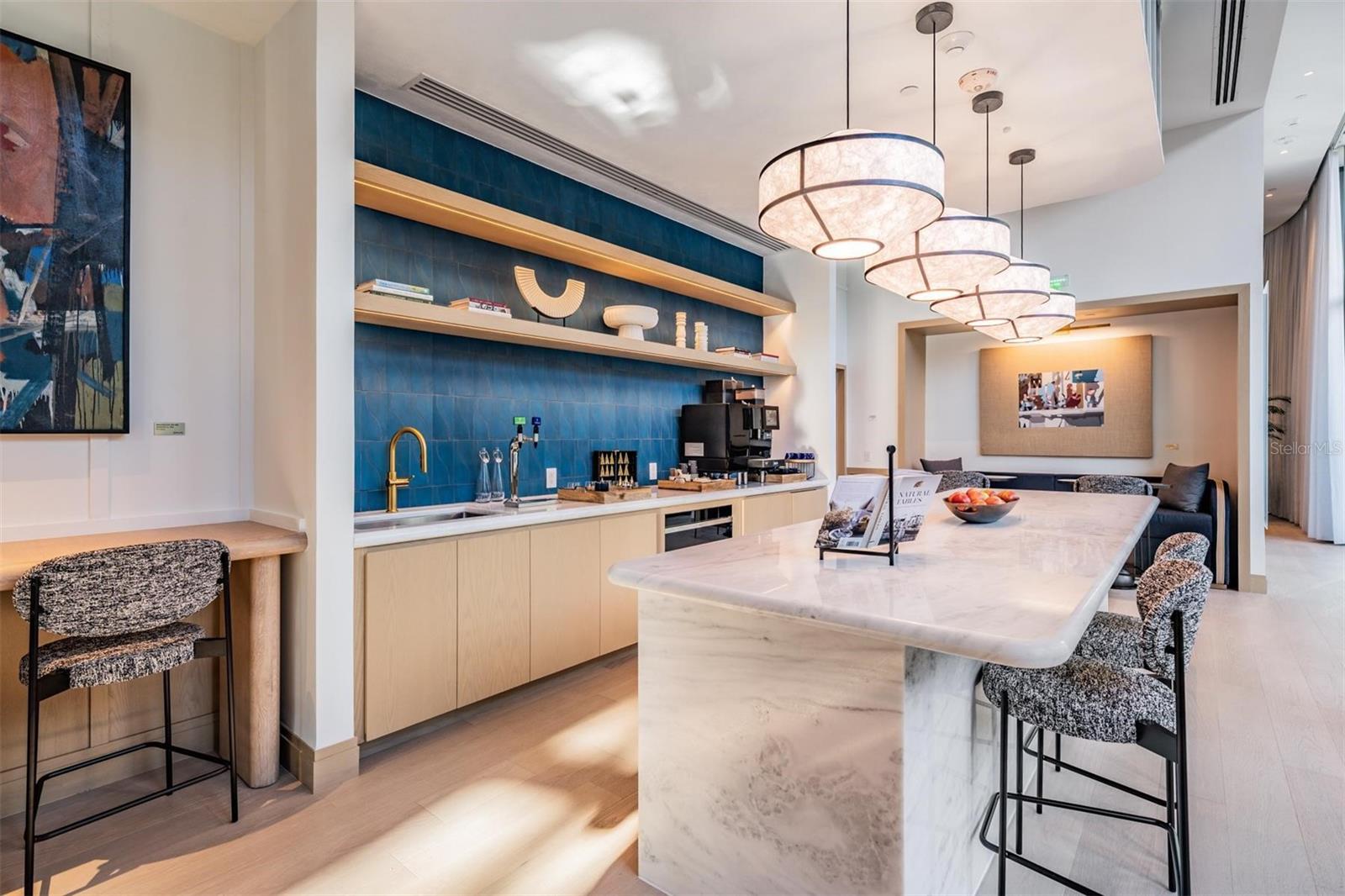 THE RITZ-CARLTON RESIDENCES - Residential