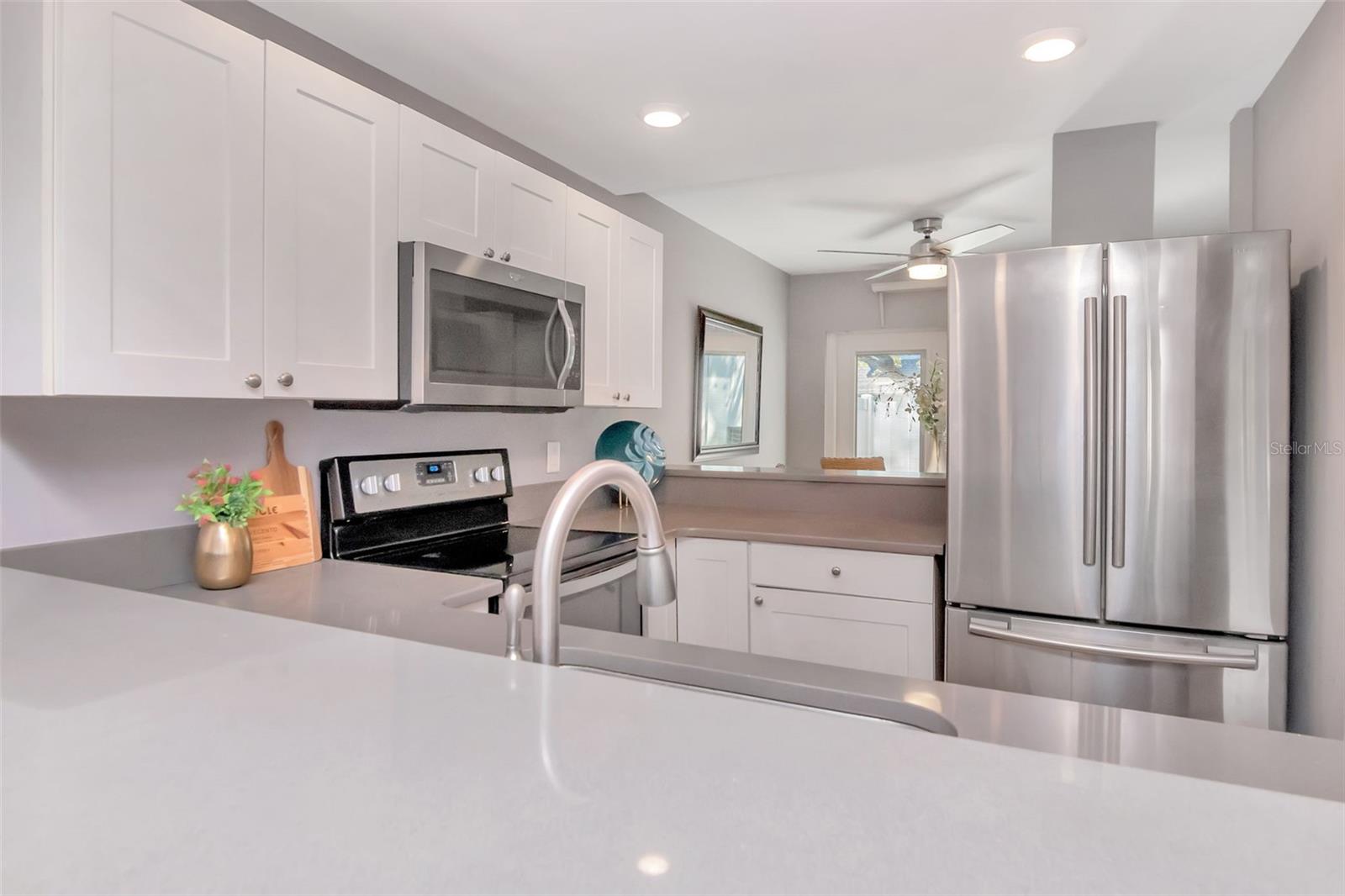 BERKELEY TWNHMS - Residential