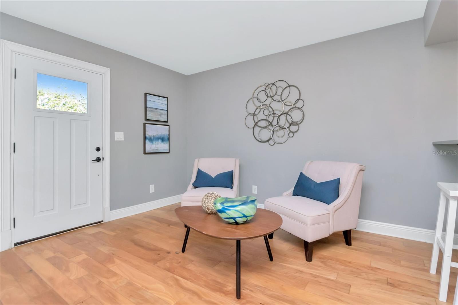 BERKELEY TWNHMS - Residential