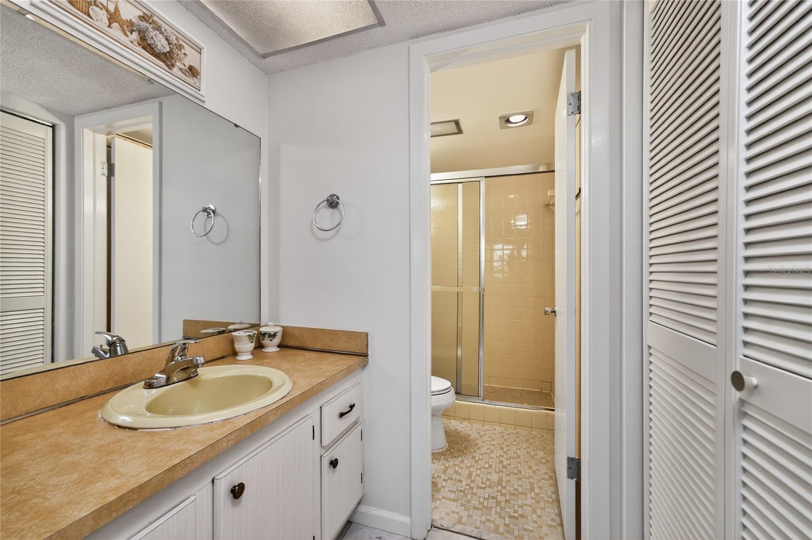 RIVERHOUSE - Residential