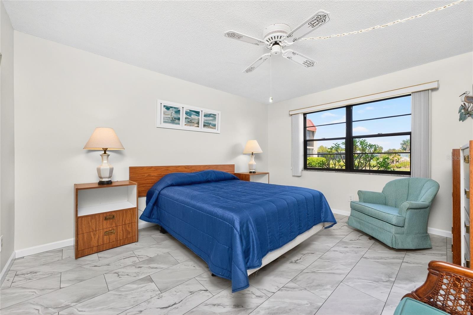 RIVERHOUSE - Residential