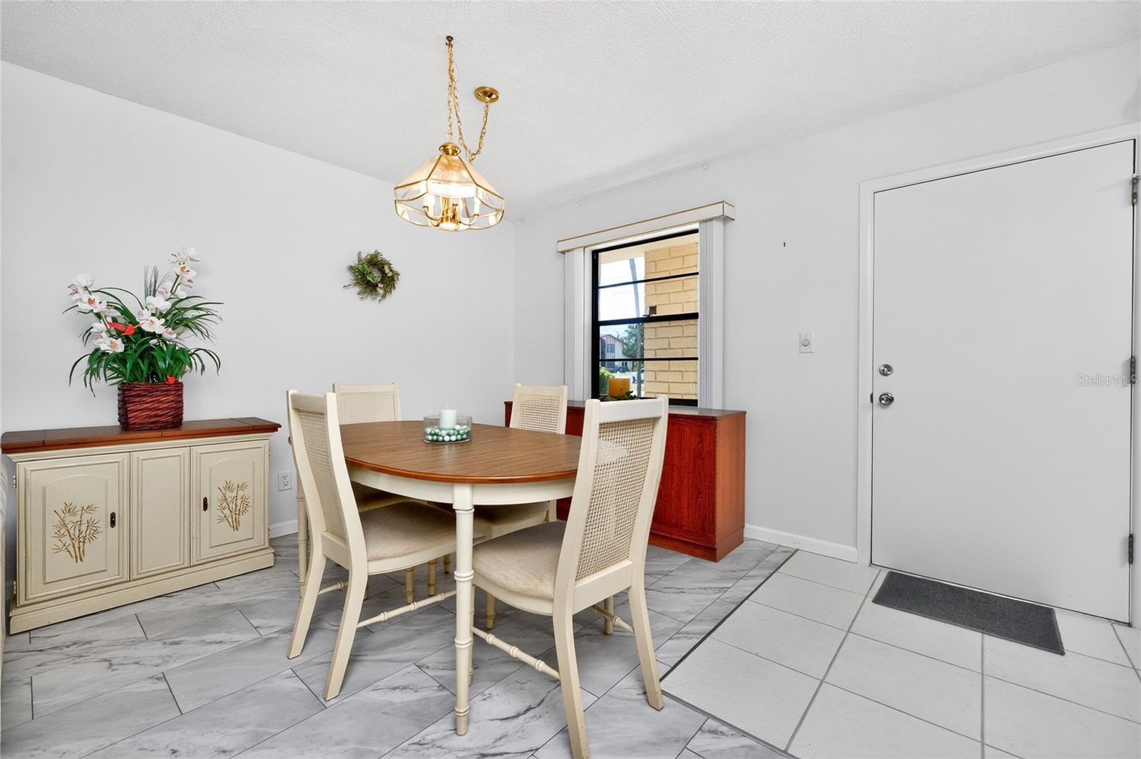 RIVERHOUSE - Residential