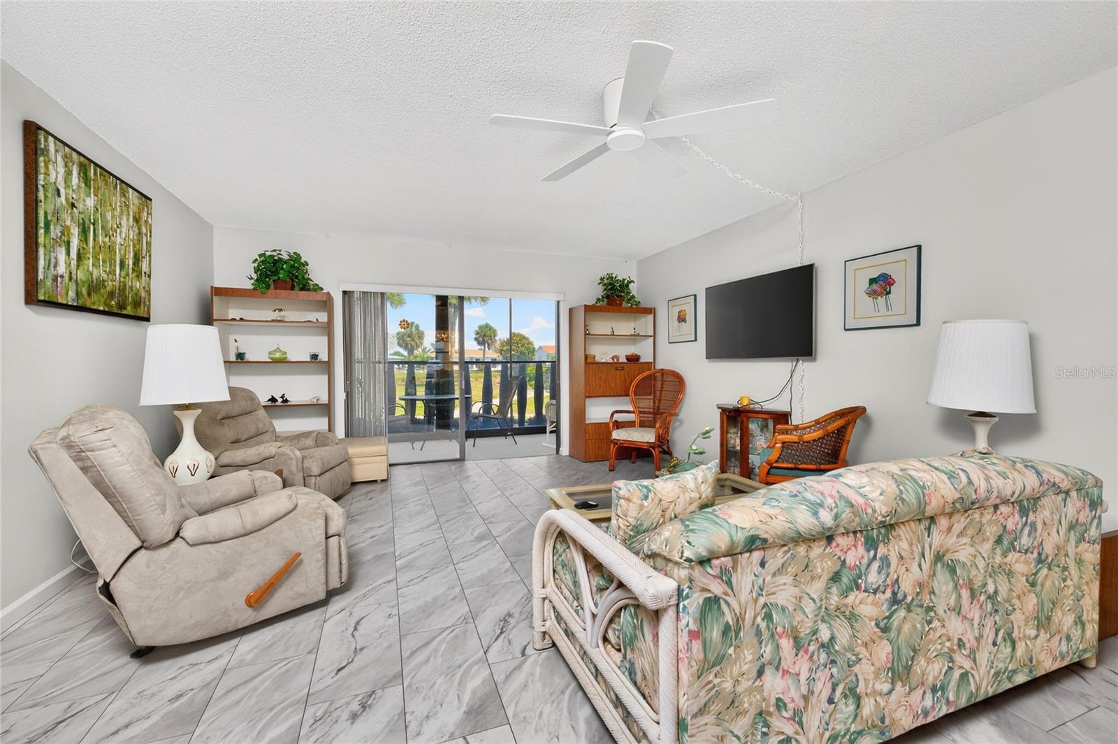 RIVERHOUSE - Residential