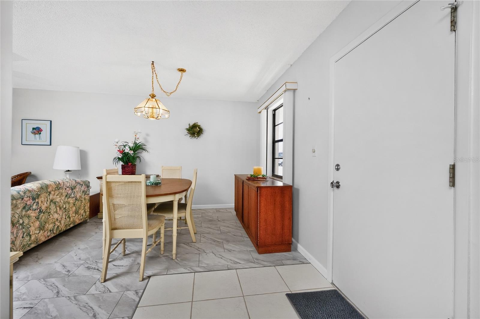 RIVERHOUSE - Residential