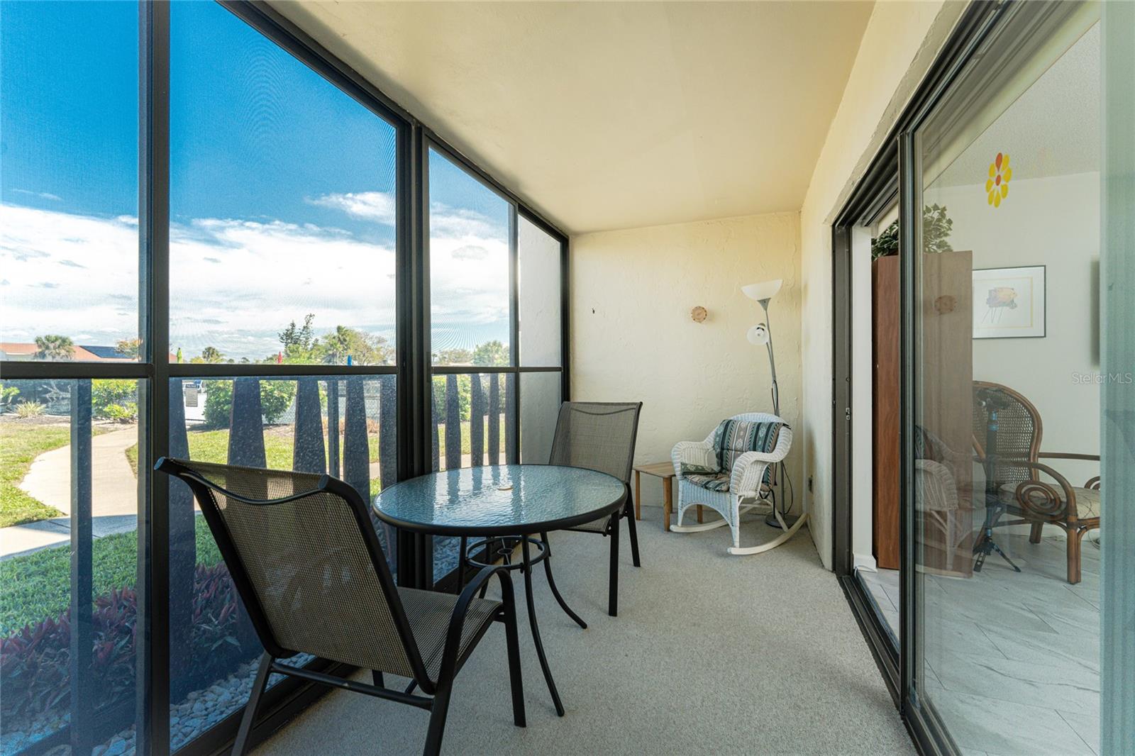 RIVERHOUSE - Residential