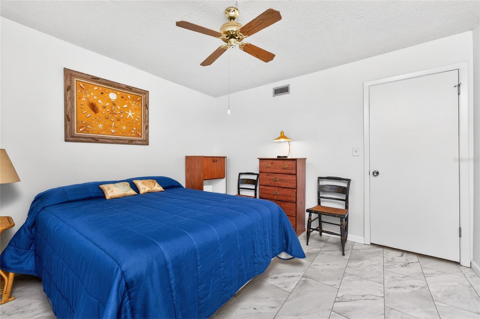 RIVERHOUSE - Residential