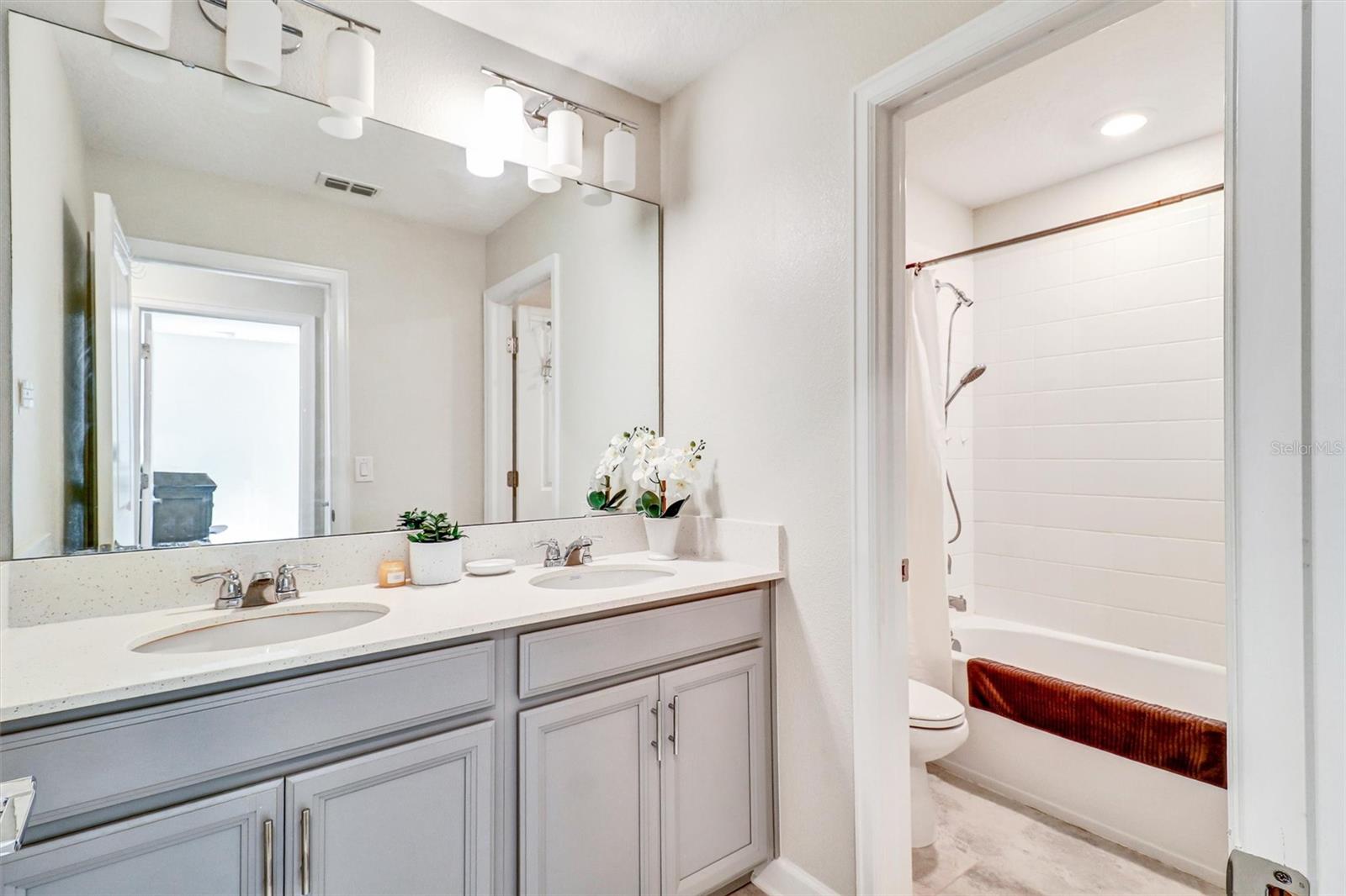 STOREY GROVE PH 2 - Residential