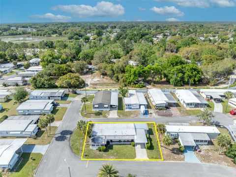 Tiny photo for 270 Palai Avenue, Leesburg, FL 34788 (MLS # G5110451)