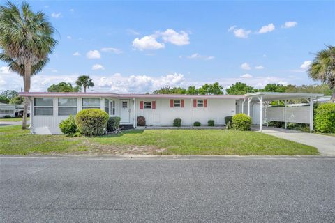 Photo of 270 Palai Avenue, Leesburg, FL 34788 (MLS # G5110451)