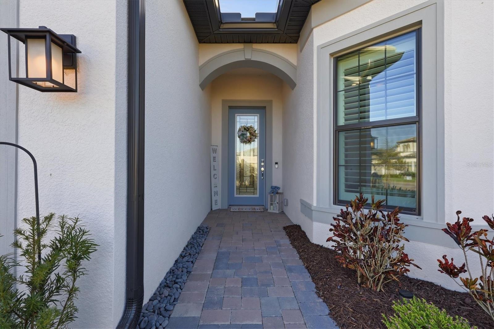 6076 SILVER GRASS COURT